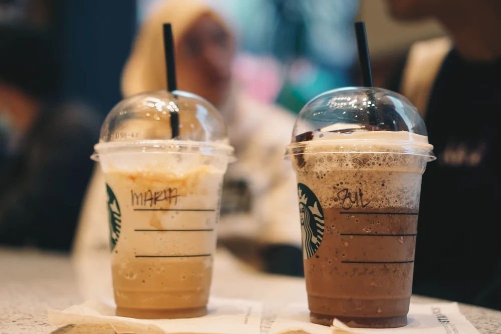 Starbucks drinks with three lines